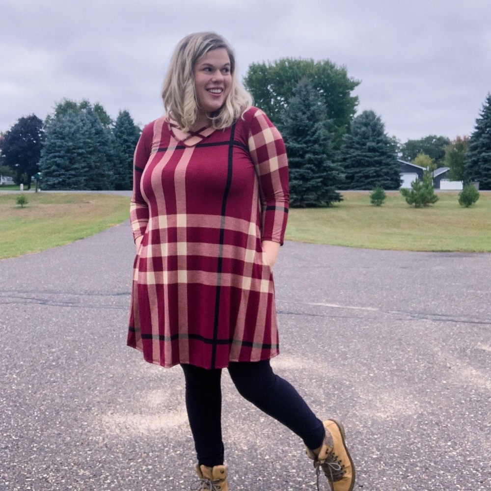NWT Maroon Plaid Criss Cross Dress w/ pockets